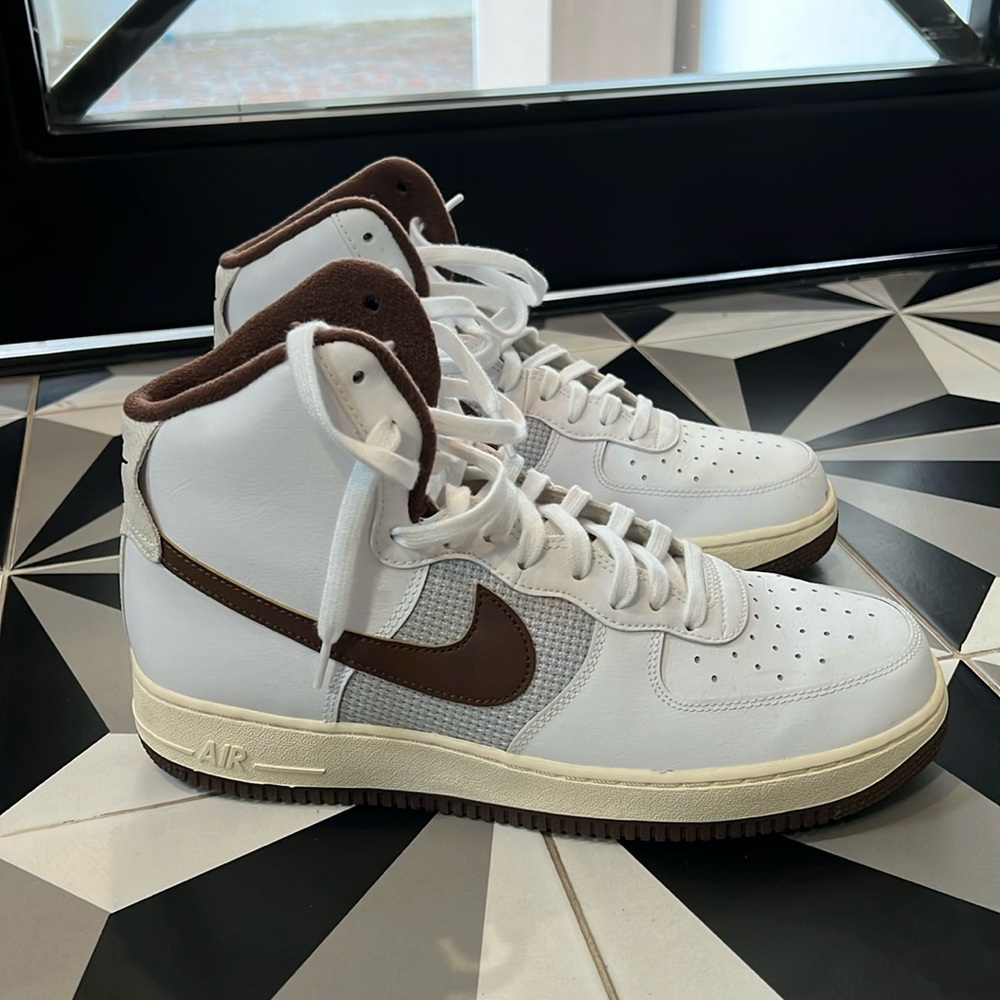 Nike air high tops men’s size 11